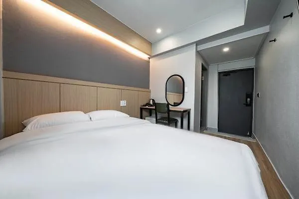 בוסאן Lime Hotel