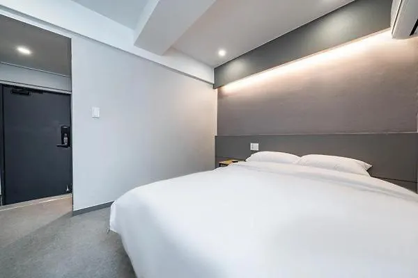 Lime Hotel Busan 0*,