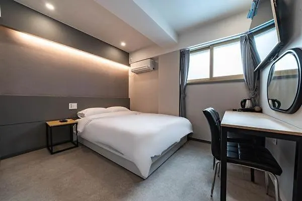 Lime Hotel Busan